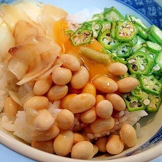 ❤オクラと大豆と寿司がりの卵かけごはん❤